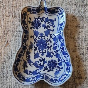Rare Pumpkin/Gourd Blue and White Floral Porcelain Platter